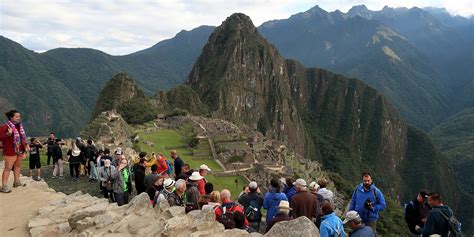 Cuántas personas visitan Machu Picchu al día, al mes y al año - Peru Hop