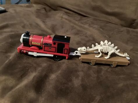 THOMAS & FRIENDS Trackmaster Rheneas (V9031) & Dinosaur Truck - Mint Condition £34.00 - PicClick UK