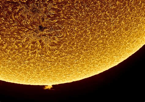 A prominence on the Sun imaged in hydrogen-alpha 7/11/2018 : r/astrophotography