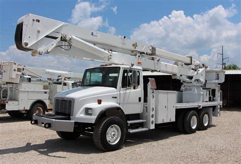 Southwest Equipment - Used Bucket Trucks For Sale