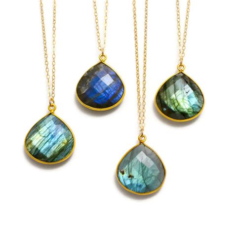 WT N586 Wholesale natural stylish labradorite stone necklace,24k gold trim sparkly labradorite ...