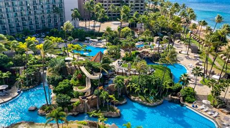 22 Best Family Resorts in Hawaii Everyone Will Love - The Hawaii ...