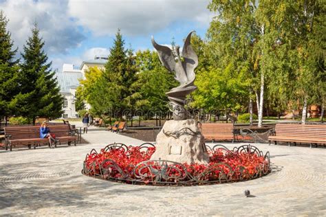 TOMSK, RUSSIA - SEPTEMBER 13, 2019: Traditional Architecture in Tomsk. Siberia. Russia Editorial ...