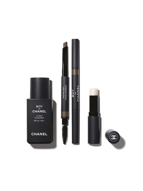 Chanel a lansat prima linie de make-up pentru barbati - Ziarul National