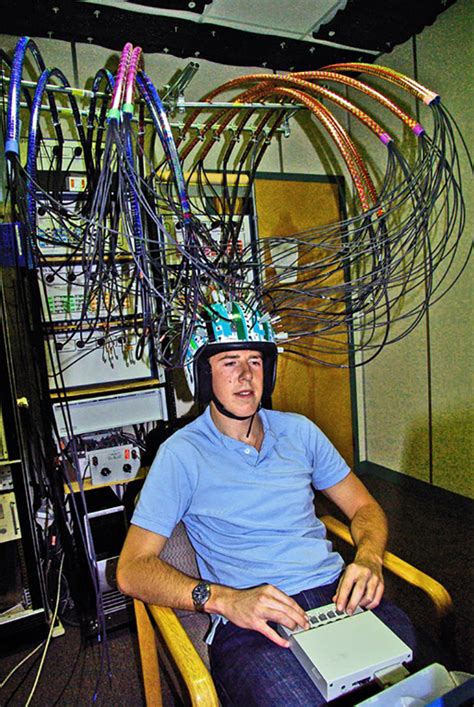 New equipment maps brain activity and blood flow in state-of-the-art neuroscience lab | Faculty ...