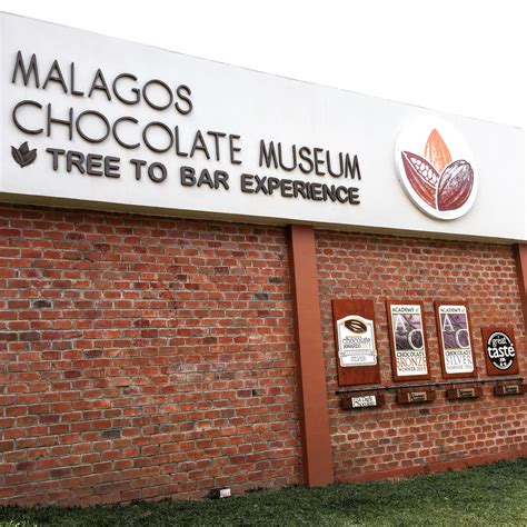 Malagos Garden Resort: Chocolate Making Experience + Chocolate Museum Tour - Pages Flipper