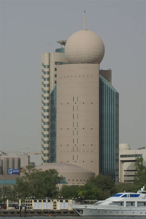 Etisalat Tower (Dubai, 1992) | Structurae