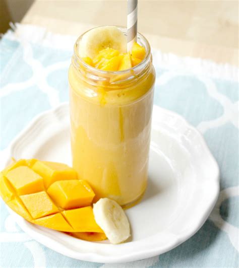 Mango Banana Smoothie - Homemade Nutrition - Nutrition that fits your life