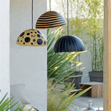 Des calebasses pour éclairer vos soirées / diy luminaire Bedroom Lanterns, Lamps Living Room ...