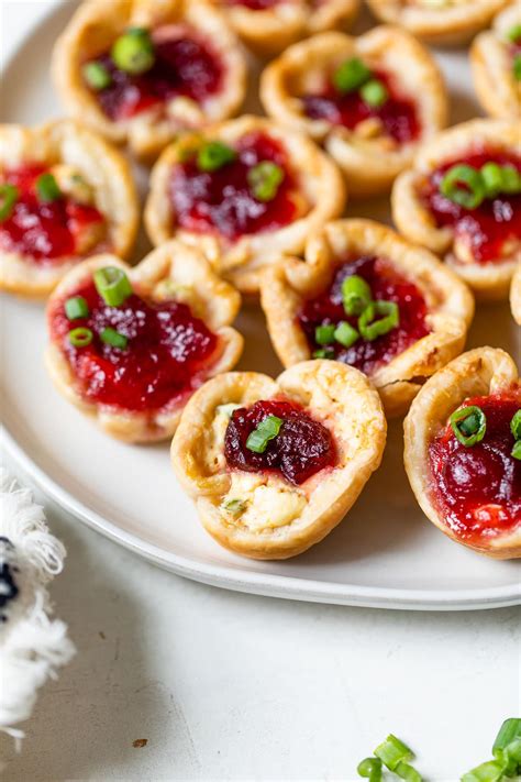 Cranberry Cream Cheese Appetizer Bites – WellPlated.com