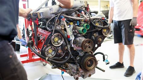 Ferrari F40 engine out maintenance | Barkaways