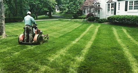 Landscaping | Lawn Care | Irrigation | Creve Coeur MO | FREE Estimates