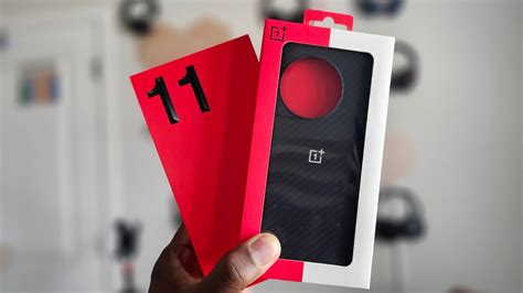 OnePlus 11 | Unboxing and First Impressions! - YouTube