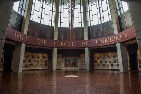 Country Music Hall of Fame and Museum | Downtown Nashville