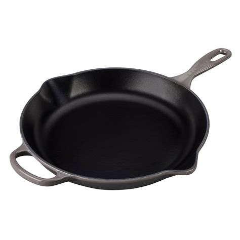 Le Creuset Signature Cast-Iron Skillet, 11.75" | Sur La Table