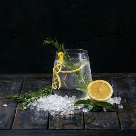 Gin Tasting in London Hen Activity Ideas