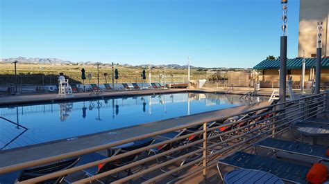 Laughlin Buzz: New Aquarius Resort Pool Opens