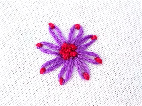 Lazy Daisy Embroidery Stitch Tutorial - Wandering Threads Embroidery