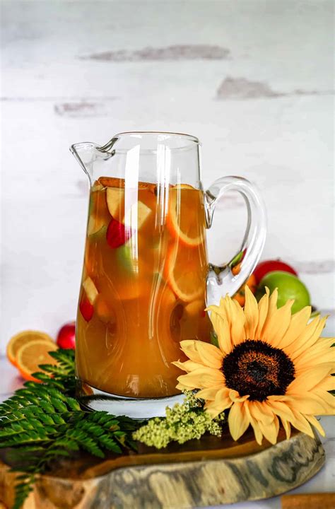 Autumn Spiced Rum Punch | Amazing Fall Cocktail - A Lily Love Affair