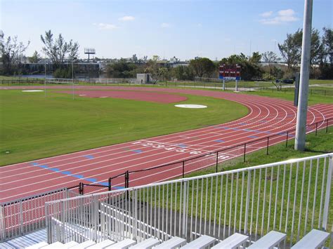 Hallandale Beach High School Football Facility - RDC Design Build