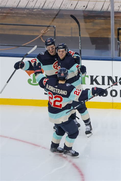 Kraken complete festive Winter Classic with shutout of Knights | Reuters