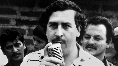 Plata O Plomo: Pablo Escobar - MozartCultures