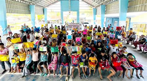 Supplies Help Children in Schools in the Philippines - Outreach ...