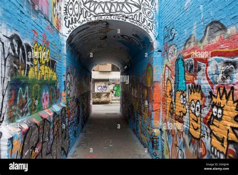 Inner city street graffiti in hi-res stock photography and images - Alamy