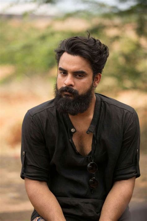 Tovino Thomas Wiki, Age, Family, Movies, HD Photos, Biography, and More ...