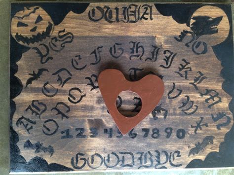 DIY Ouija Board! : 7 Steps - Instructables