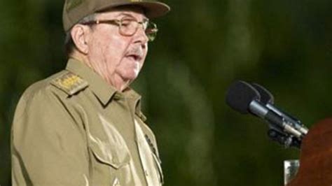 Raul Castro tells Cubans to "save on everything"