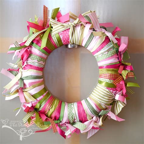 The Stampin' Bean: Wreathed in Ribbons...