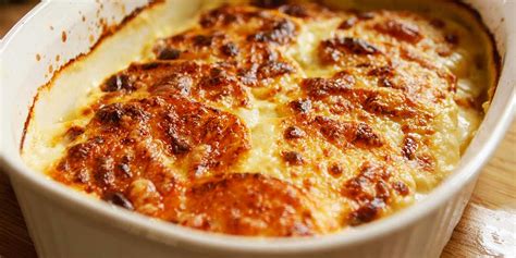 Amazing Gratin Dauphinois - Easy Meals with Video Recipes by Chef Joel Mielle - RECIPE30