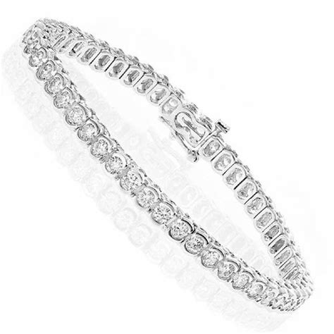 14k Gold White Lab Grown Diamond Bracelet at Rs 470395 in New Delhi | ID: 22508432262