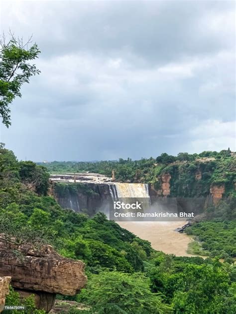 Beautiful Ghataprabha River Gokak Waterfalls During Monsoon Stock Photo - Download Image Now ...