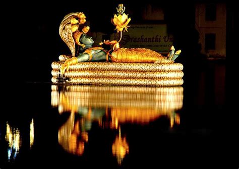 Vishnu idol, Sree Padmanabhaswamy Temple, Kerala, India Padmanabhaswamy Temple, Temple India ...