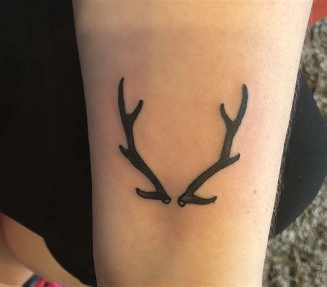 Deer Antler Tattoo | Antler tattoo, Deer antler tattoo, Tattoos