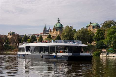 prague vltava river sightseeing cruise tour - Klook United Kingdom