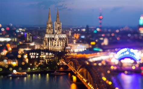 Cologne, Germany, Cologne Cathedral, Rhein river, bridge, city night ...