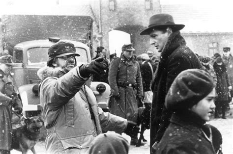 เปิดตำนาน 27 ปี Schindler's List: หนังที่ดีที่สุดตลอดกาลของพ่อมด Steven Spielberg - #beartai