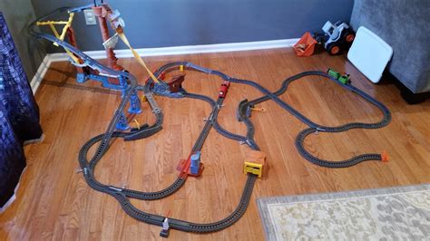 The Cyclone Edition: 8 Track Layouts for Thomas the Train TrackMaster Sets