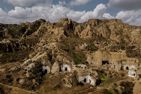 See The People Who Live in Sacromonte, Granada’s Ancient Caves