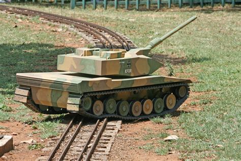 German A 7 Leopard Model Tank Free Stock Photo - Public Domain Pictures