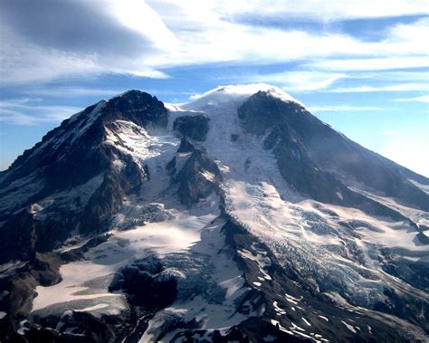 Mount Rainier Peak Free Stock Photo - Public Domain Pictures