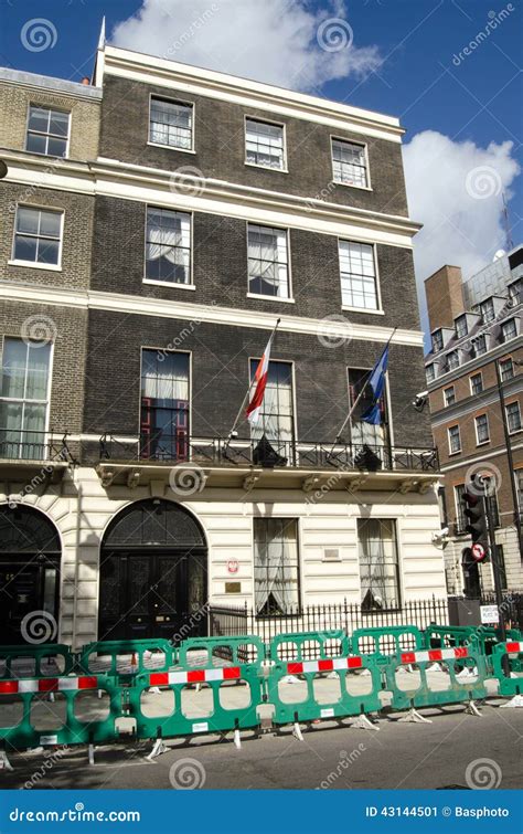 Polish Embassy, London editorial photo. Image of poland - 43144501