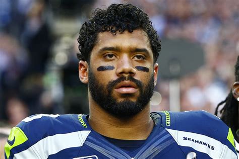 MMBM: Russell Wilson is an overpaid, ungrateful, whiny con artist ...