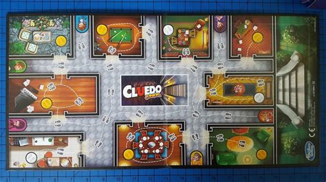 The Brick Castle: Hasbro Cluedo Junior Board Game (age 5+) Review