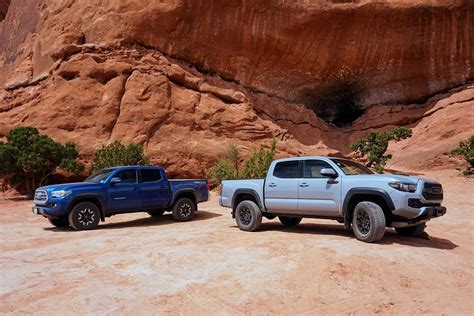 Toyota Tacoma TRD Off-Road vs. Tacoma TRD Pro: What's the Difference ...