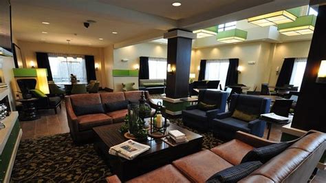 HOLIDAY INN EXPRESS HOTEL AND SUITES BELGRADE $89 ($̶1̶0̶5̶) - Updated 2018 Prices & Reviews ...