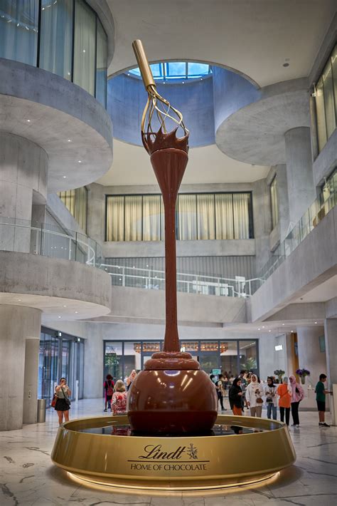 Chocolate Aficionados: Why You Really Need To Visit The Lindt Chocolate Factory In Zurich